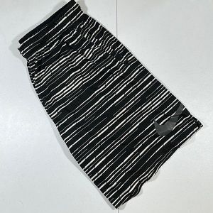 Nike Dri-Fit Black and White Striped Basketball Shorts XL